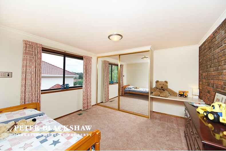 Lot 3/2 Coburn Place  Isaacs