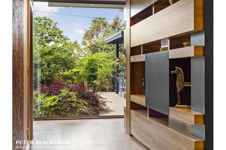 14 Bailey Place Yarralumla 14 Bailey Place Yarralumla