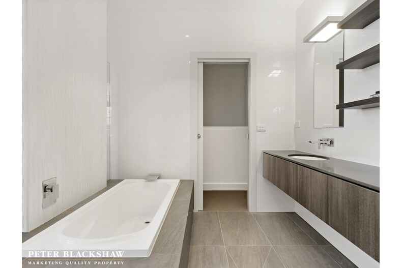 14 Bailey Place Yarralumla 14 Bailey Place Yarralumla