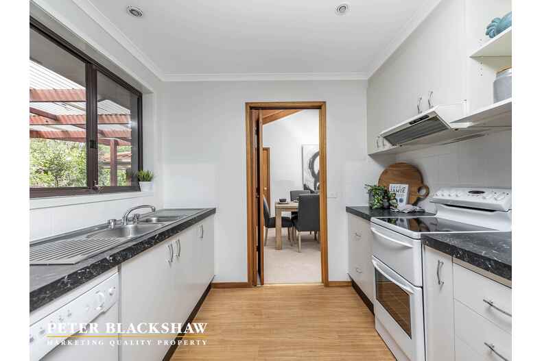 5 Loton Place Stirling