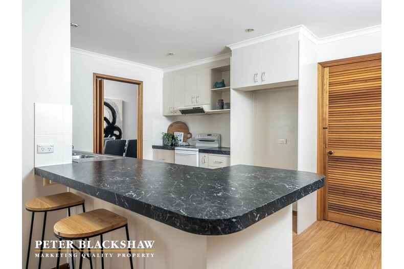 5 Loton Place Stirling