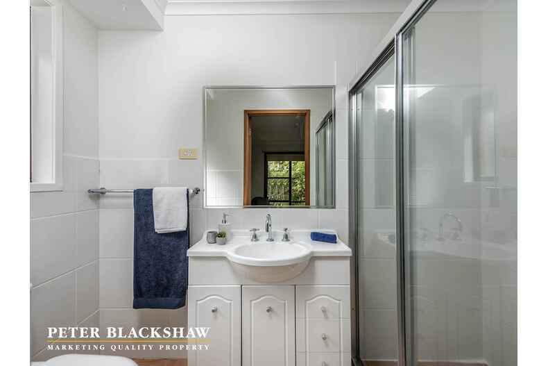 5 Loton Place Stirling