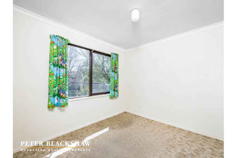 8 Nulsen Circuit Flynn 8 Nulsen Circuit Flynn