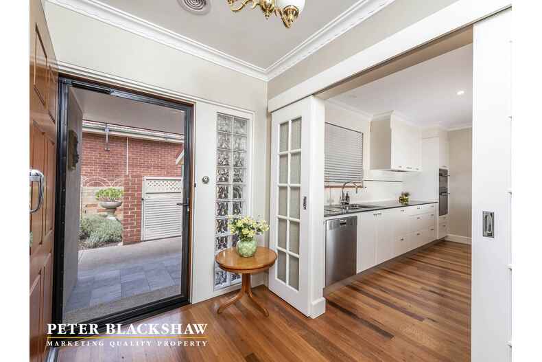 66 Captain Cook Crescent Griffith 66 Captain Cook Crescent Griffith