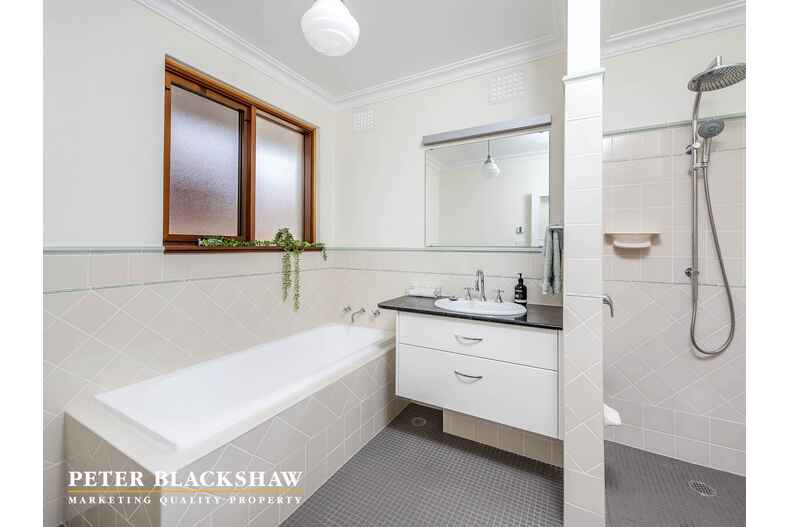 66 Captain Cook Crescent Griffith 66 Captain Cook Crescent Griffith