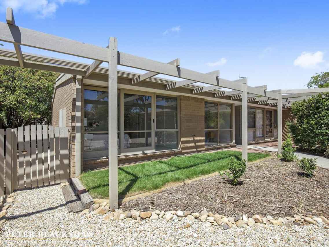 6 Hamlet Place Florey