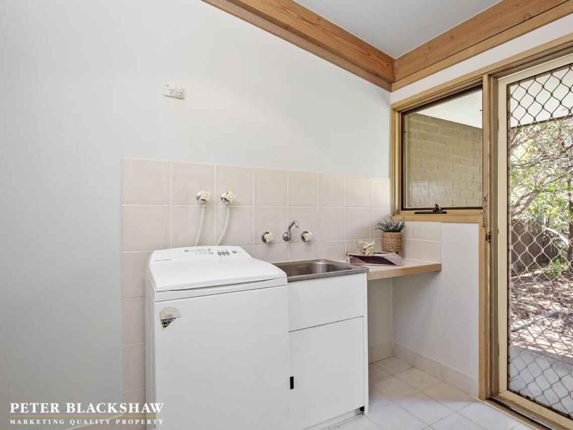 6 Hamlet Place Florey