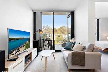 27/18 Austin Street Griffith