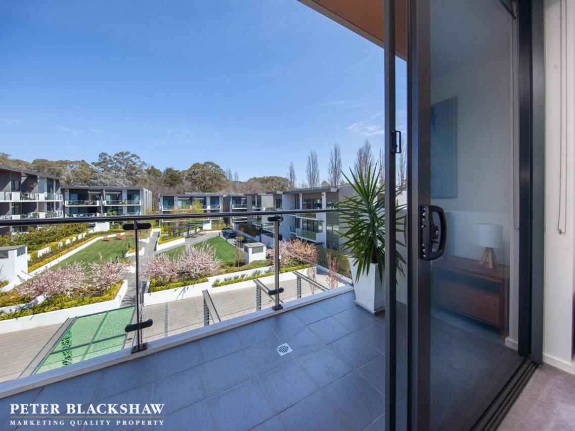 27/18 Austin Street Griffith