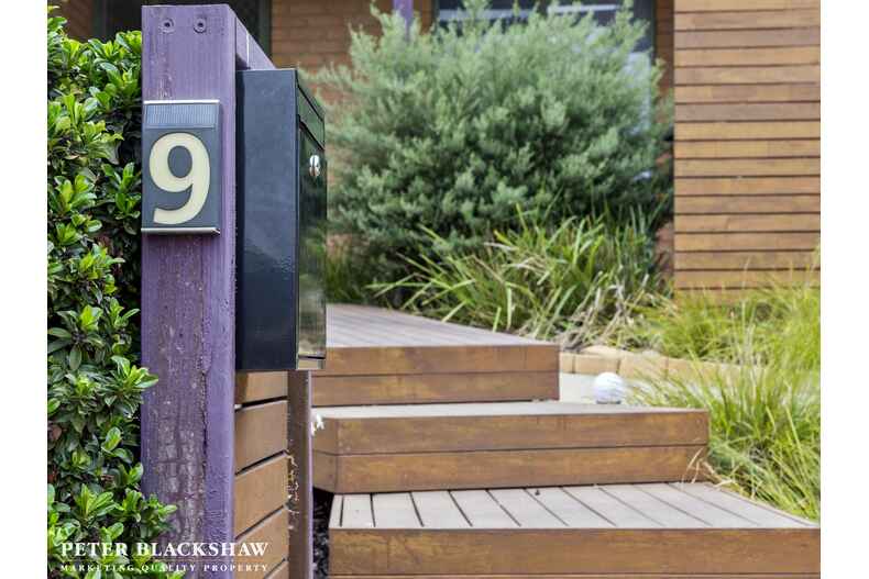 9 Augusta Place Amaroo 9 Augusta Place Amaroo