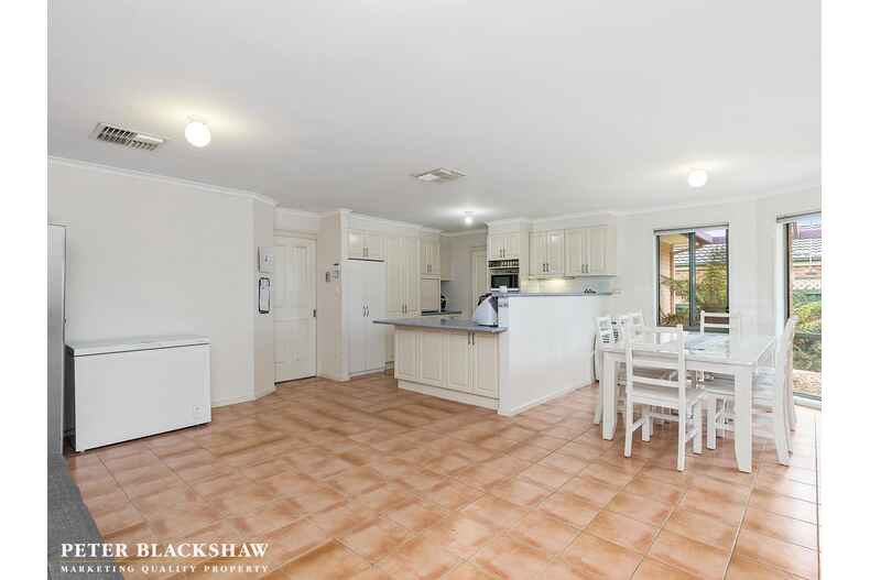 9 Augusta Place Amaroo 9 Augusta Place Amaroo