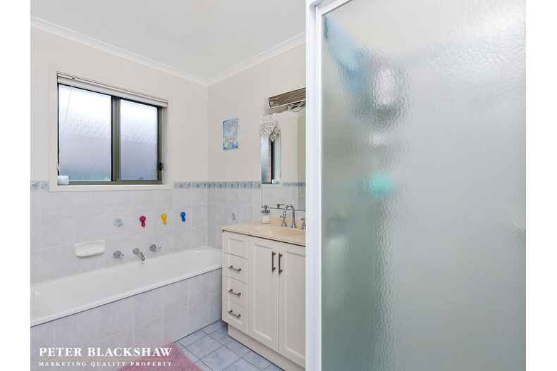 9 Augusta Place Amaroo 9 Augusta Place Amaroo