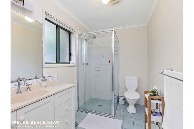 9 Augusta Place Amaroo 9 Augusta Place Amaroo