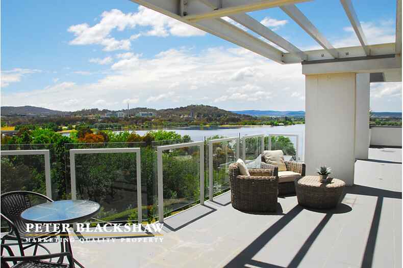 54/41 Blackall Street Barton