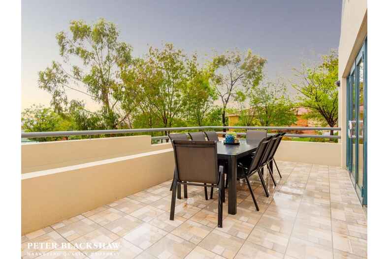 45 Russell Drysdale Crescent Conder