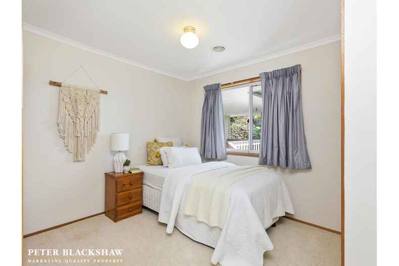 2 Haverfield Place Mckellar 2 Haverfield Place Mckellar