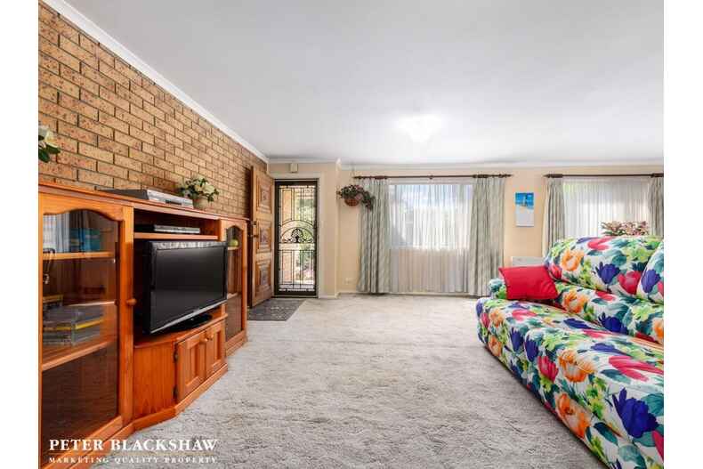 1/13 Mollee Crescent Isabella Plains 1/13 Mollee Crescent Isabella Plains
