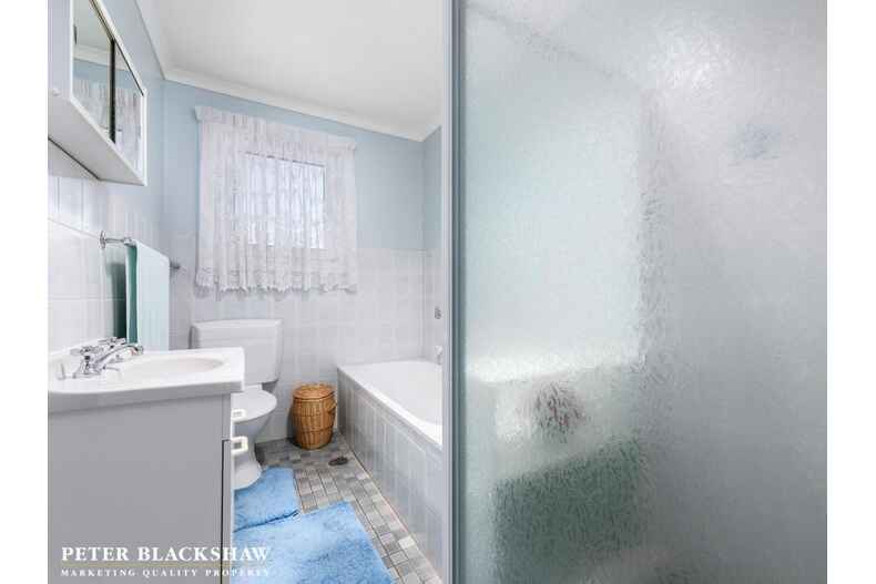 1/13 Mollee Crescent Isabella Plains 1/13 Mollee Crescent Isabella Plains