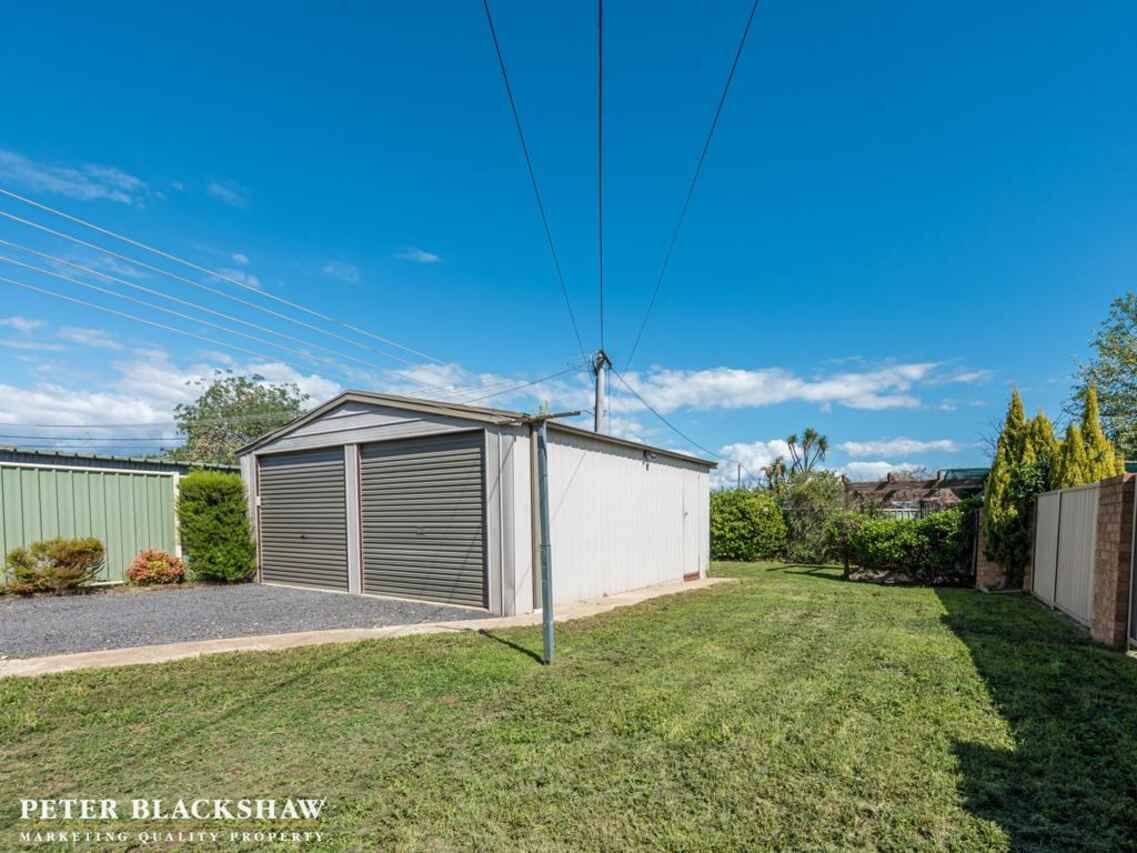1/13 Mollee Crescent Isabella Plains