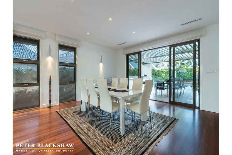 97 Jansz Crescent Griffith 97 Jansz Crescent Griffith