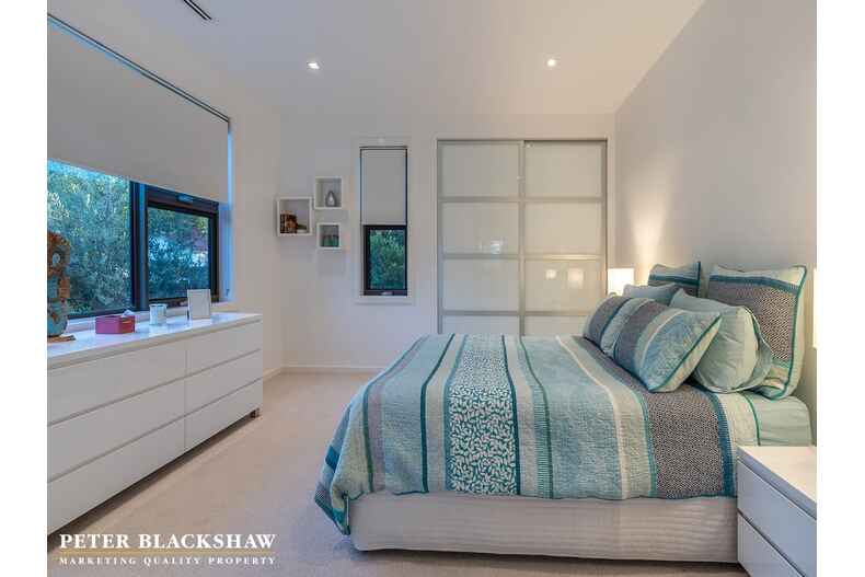 97 Jansz Crescent Griffith 97 Jansz Crescent Griffith