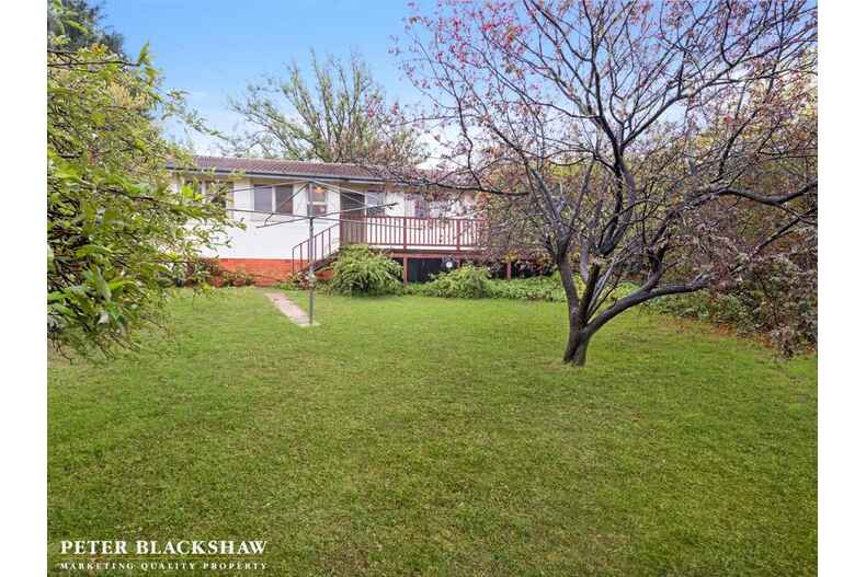 92 Finniss Crescent Narrabundah 92 Finniss Crescent Narrabundah