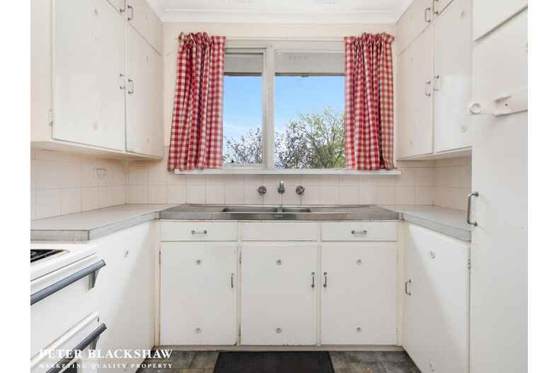 92 Finniss Crescent Narrabundah 92 Finniss Crescent Narrabundah