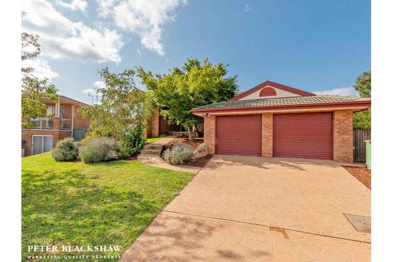 8 Annand Place Queanbeyan 8 Annand Place Queanbeyan