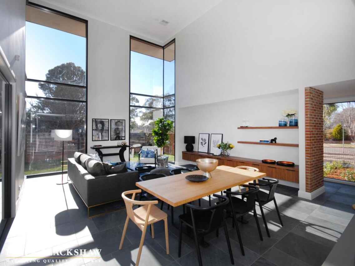 16 Wills Street Griffith