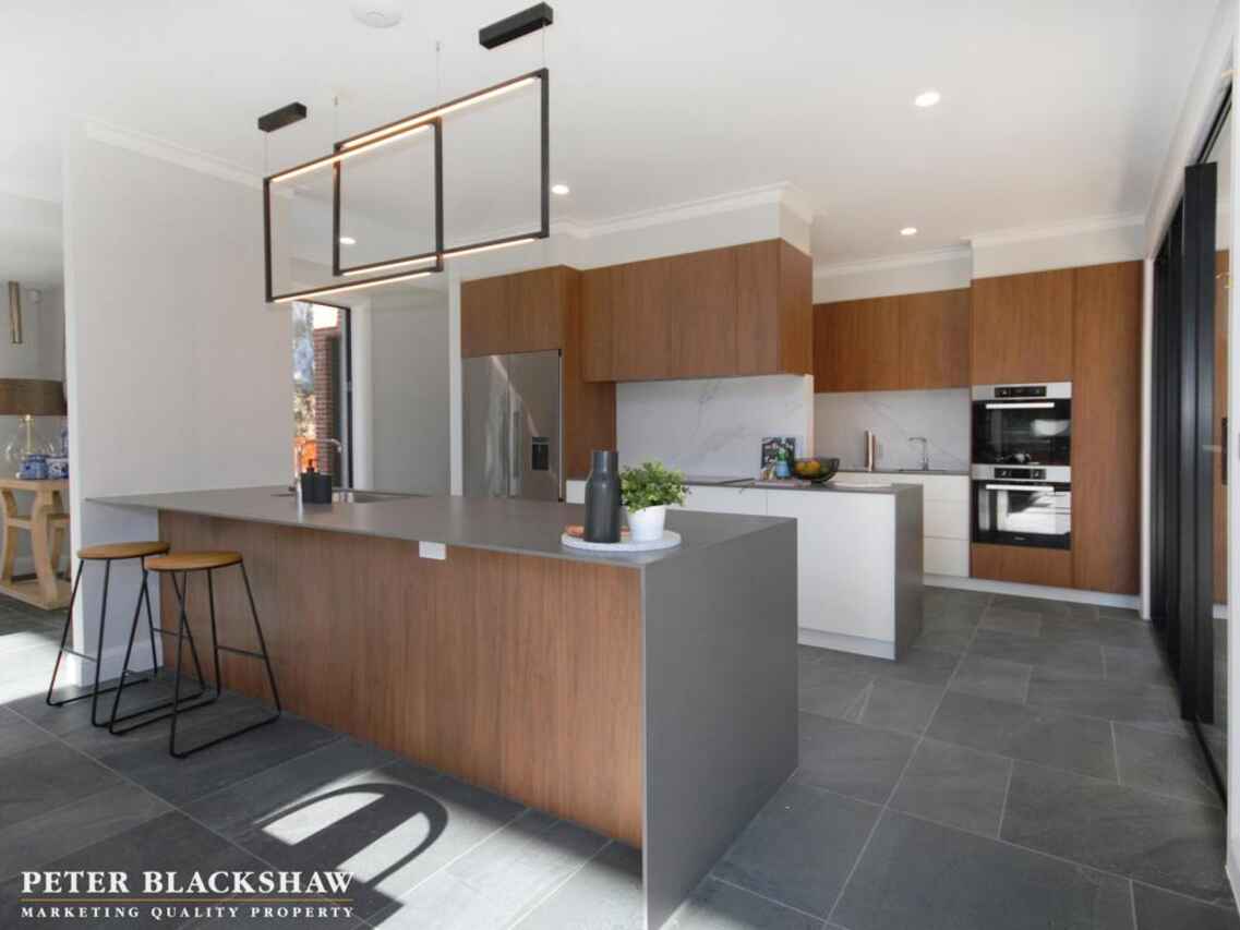 16 Wills Street Griffith