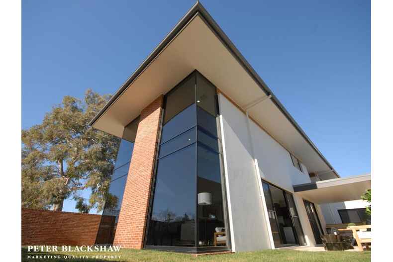 16 Wills Street Griffith