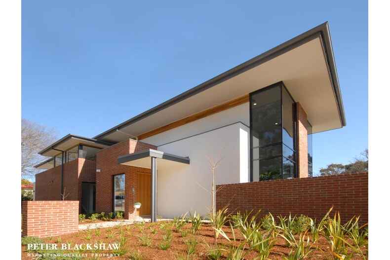 16 Wills Street Griffith