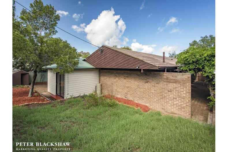 3 Alpen Street Spence