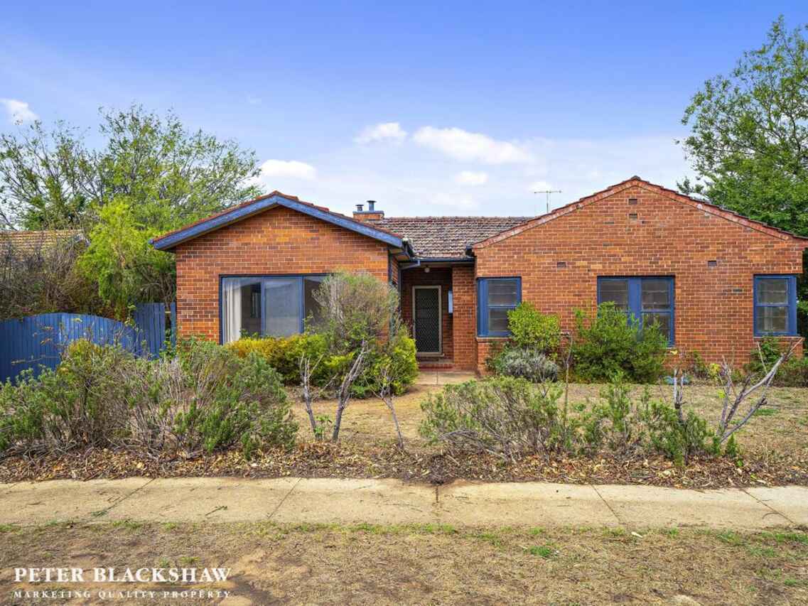 12 Lindsay Street Narrabundah