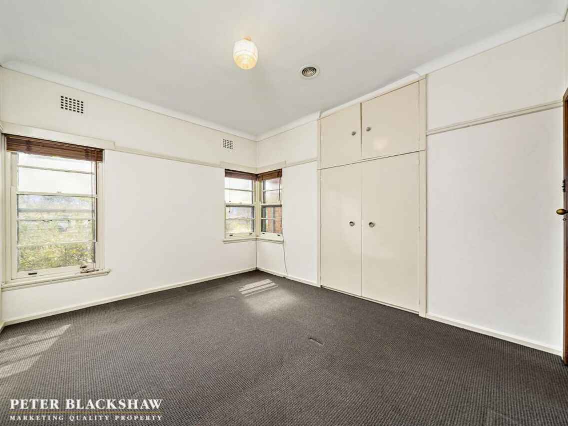 12 Lindsay Street Narrabundah