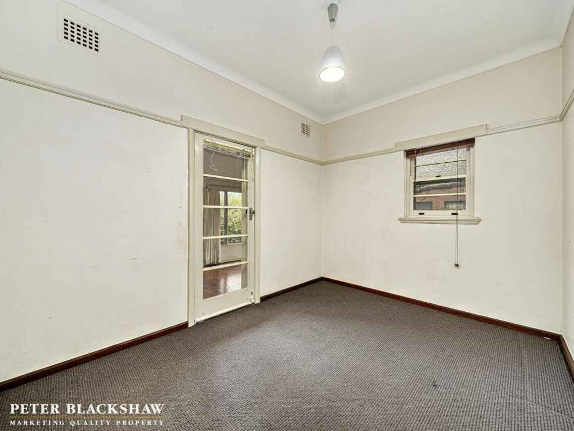 12 Lindsay Street Narrabundah