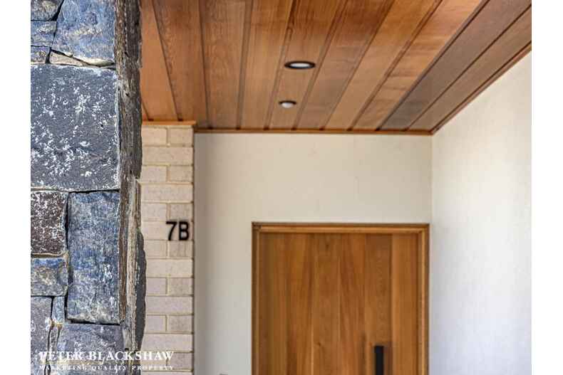 7B Weir Place Higgins 7B Weir Place Higgins