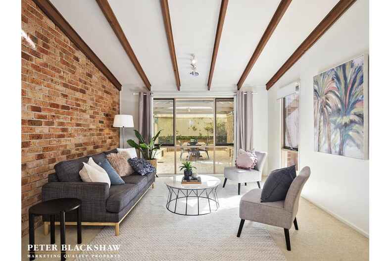 42 Ennor Crescent Florey 42 Ennor Crescent Florey