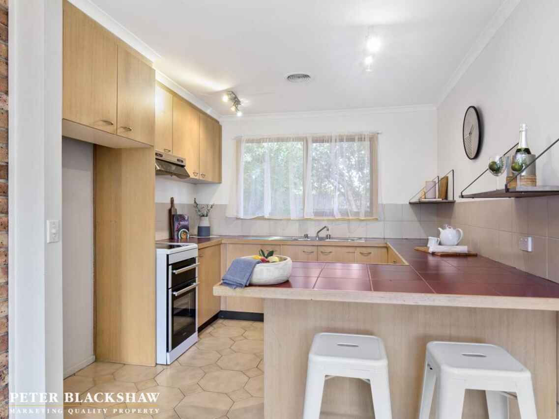 42 Ennor Crescent Florey