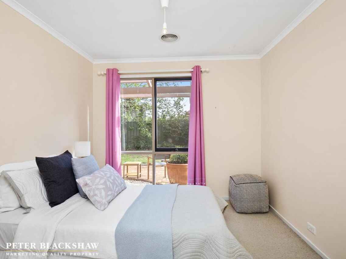 42 Ennor Crescent Florey