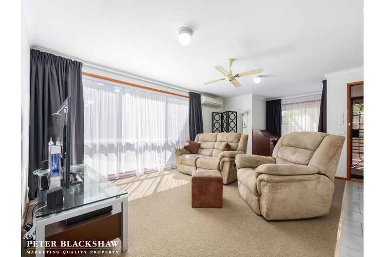 16 Downward Place Kambah