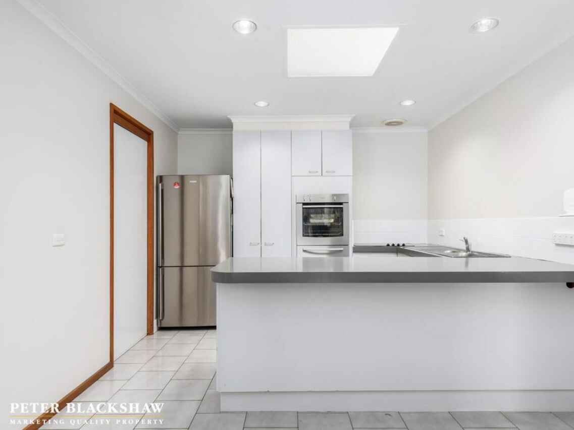16 Downward Place Kambah
