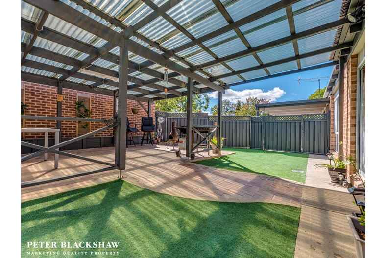 16 Downward Place Kambah