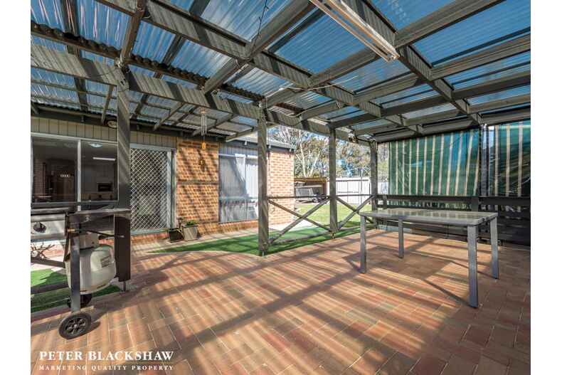 16 Downward Place Kambah