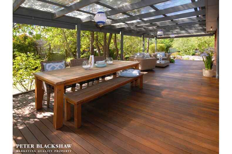 22 Crozier Circuit Kambah