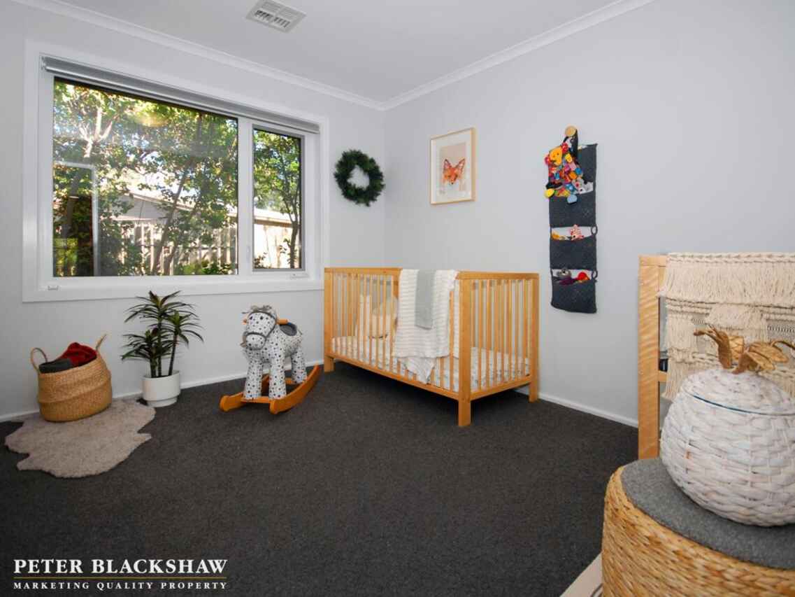 22 Crozier Circuit Kambah