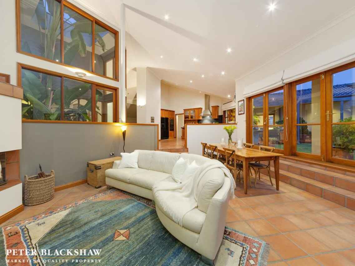 1 Karawatha Place O'Malley