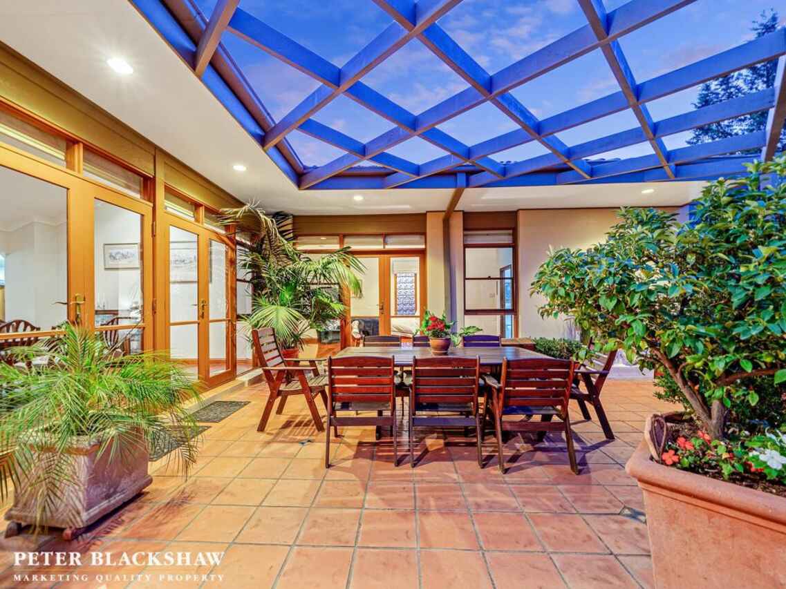 1 Karawatha Place O'Malley