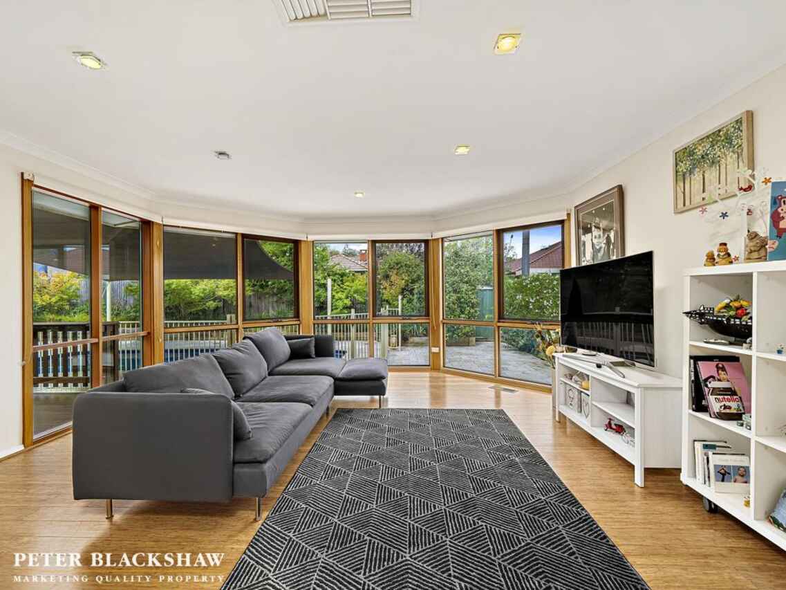 7 Carrington Street Deakin