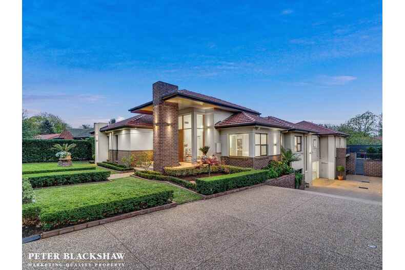 7 Throsby Crescent Narrabundah 7 Throsby Crescent Narrabundah